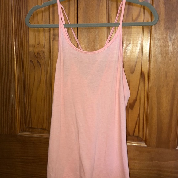 Light pink tank top with criss cross back - Picture 1 of 2